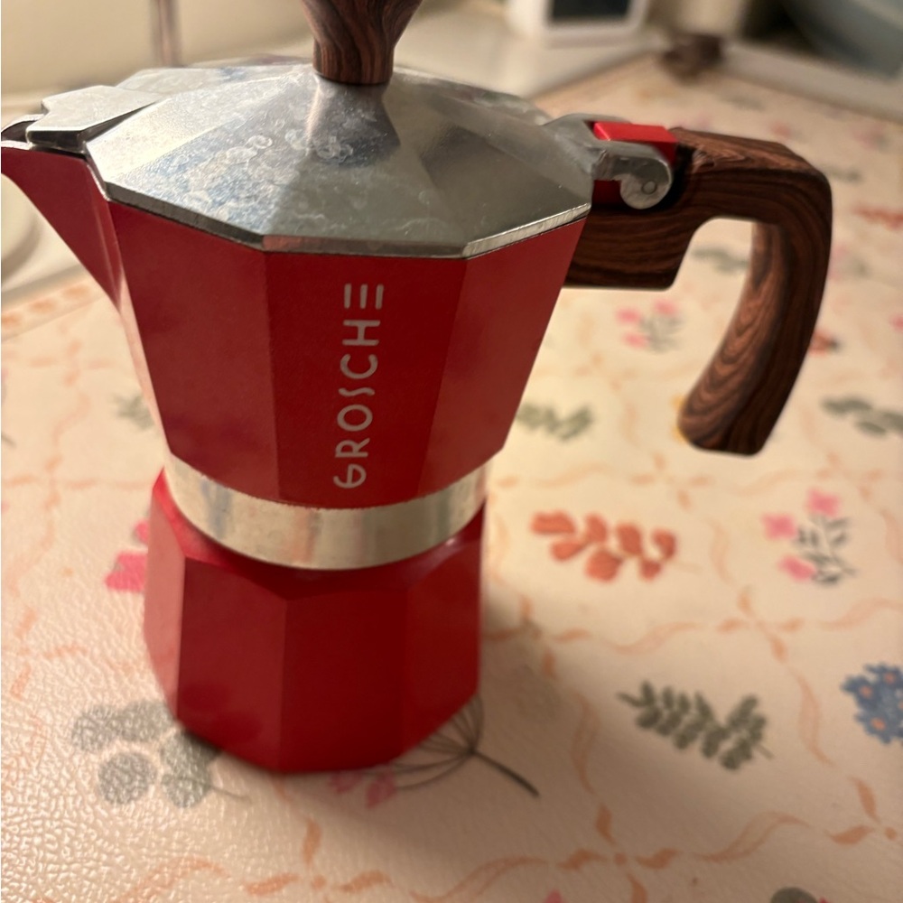 Grosche Red Espresso Maker